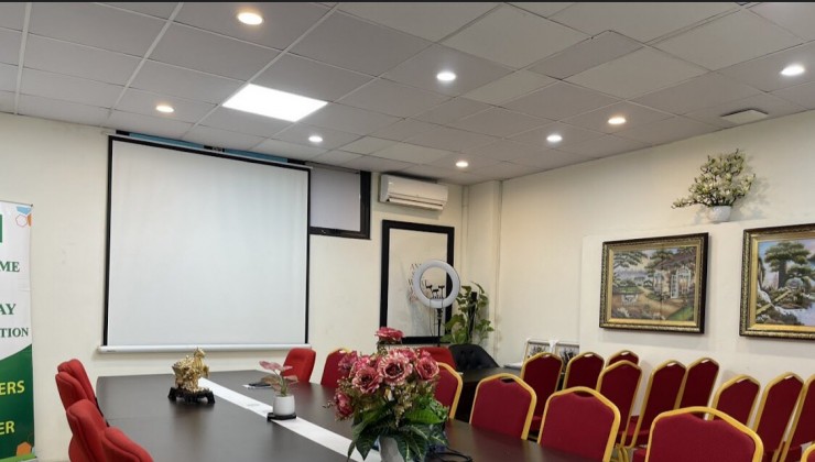 CHO THUÊ MBKD NHÀ HÀNG ĂN UỐNG, SPA...PHỐ NGUYỄN XIỂN 172M2, 4 TẦNG, MT 12M, 45 TRIỆU